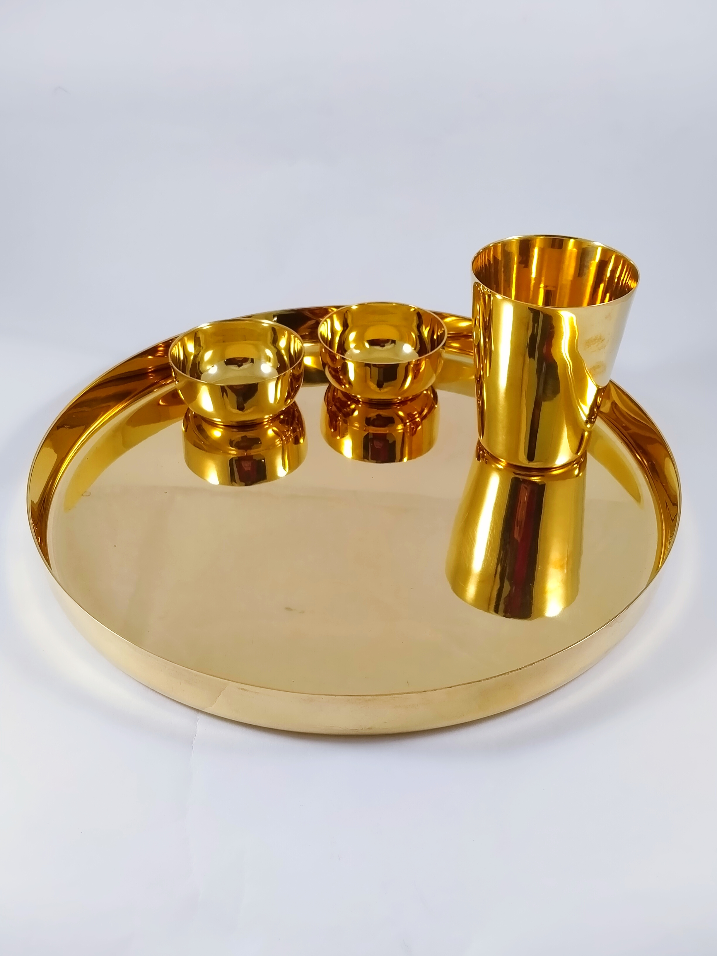 Brass thali set